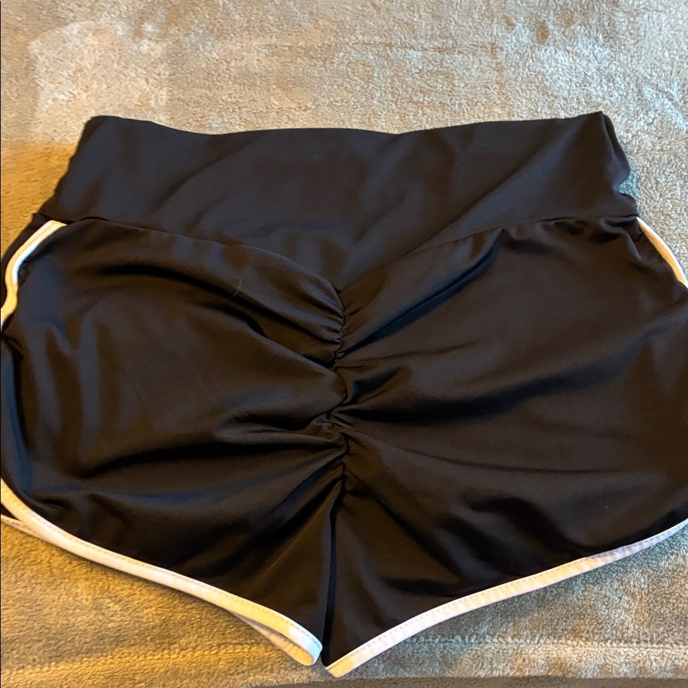 Black Women's Athletic Shorts - Picture 3 of 8